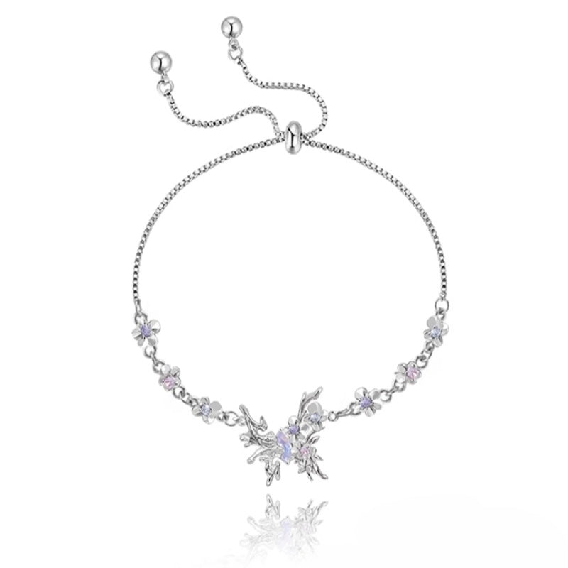 Liquid butterfly bracelet with hollow out