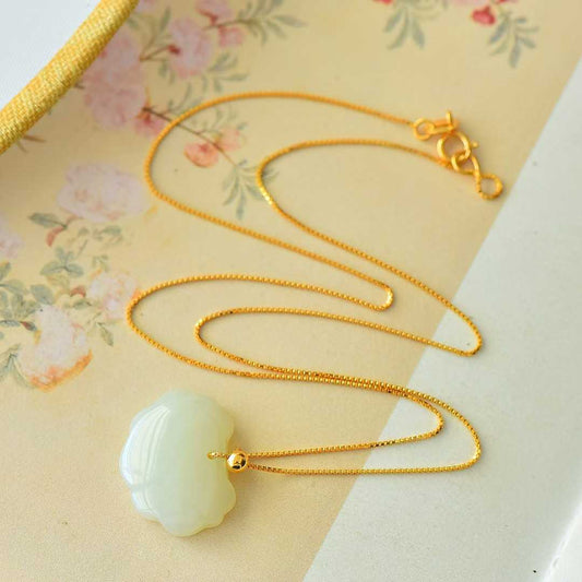 925 Silver - Inlaid Hetian Jade Pendant with "Ruyi Lock" Design, Plain Silver Style & Integrated Chain - jewelry - weilin.com