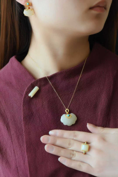 925 Silver Inlaid Hetian Jade Ruyi Lock Set - jewelry - weilin.com