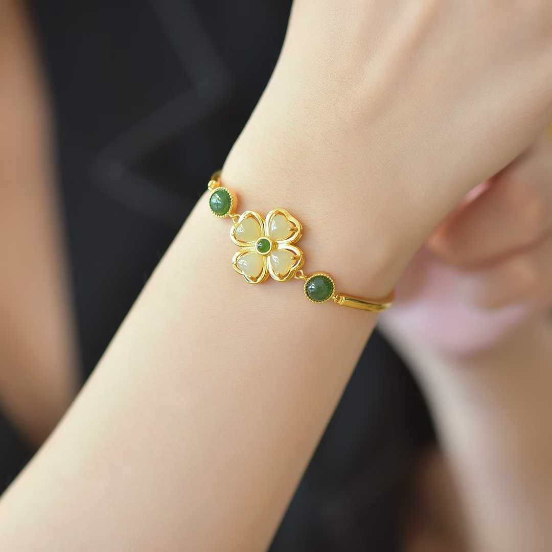 925 Silver Inlaid Hetian Nephrite "Luck Arrives" Four - Leaf Clover Bracelet - jewelry - weilin.com