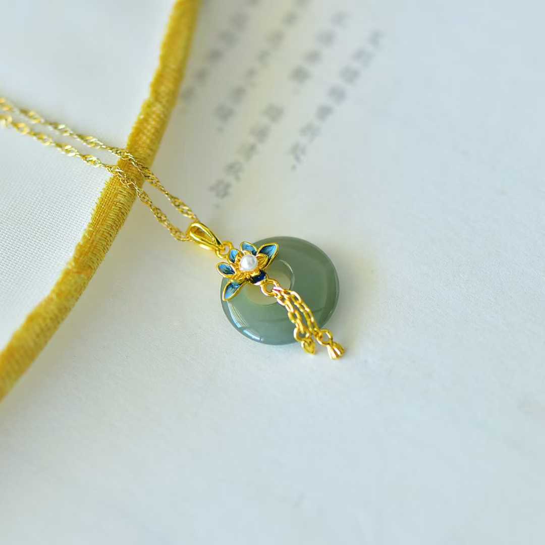 925 Silver Inlaid Hetian Nephrite "Princess Clasp & Lotus" Pendant - jewelry - weilin.com