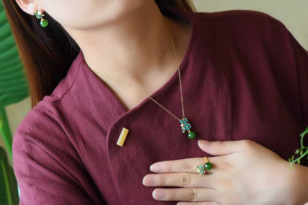 925 Silver Inlaid Nephrite (Green Jade) "Everlasting Flower & Dream Recall" Set - jewelry - weilin.com