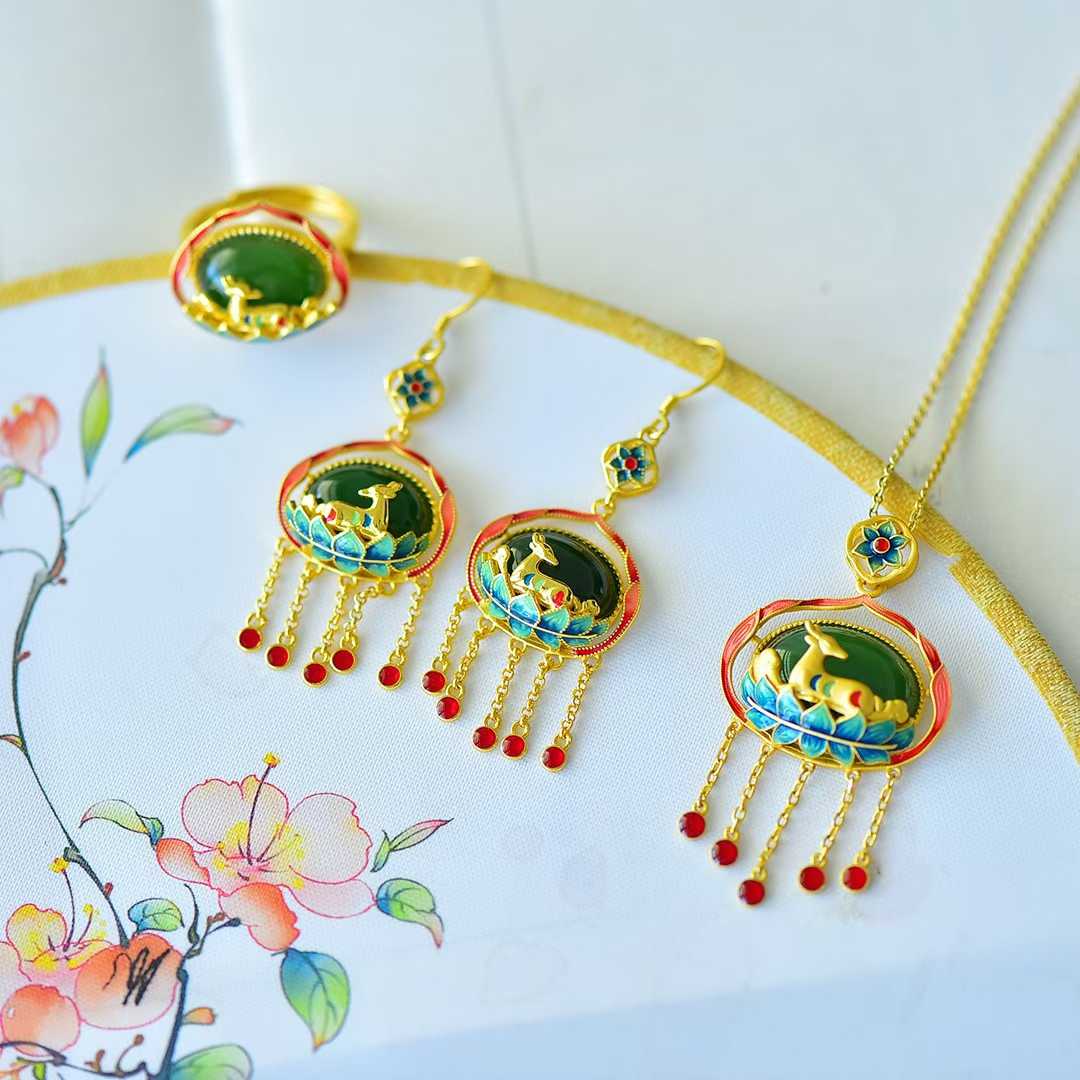 925 Silver Inlaid Nephrite "Meeting the Divine Deer" Jewelry Set - jewelry - weilin.com