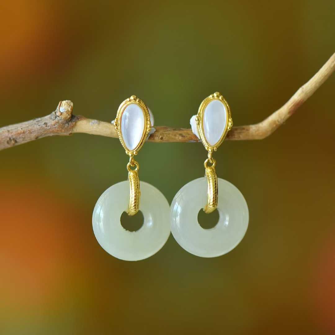925 Silver Inlaid White Hetian Nephrite Peace Ring with Mother of Pearl Stud Earrings - jewelry - weilin.com