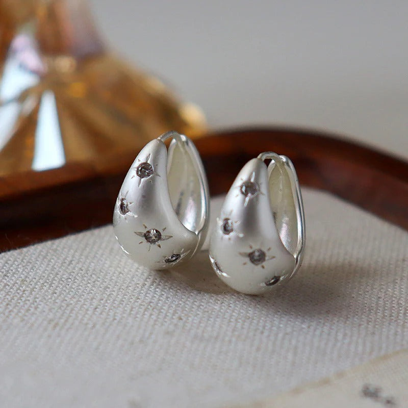 Fashion retro eight-pointed star drop zircon earrings - jewelryweilin