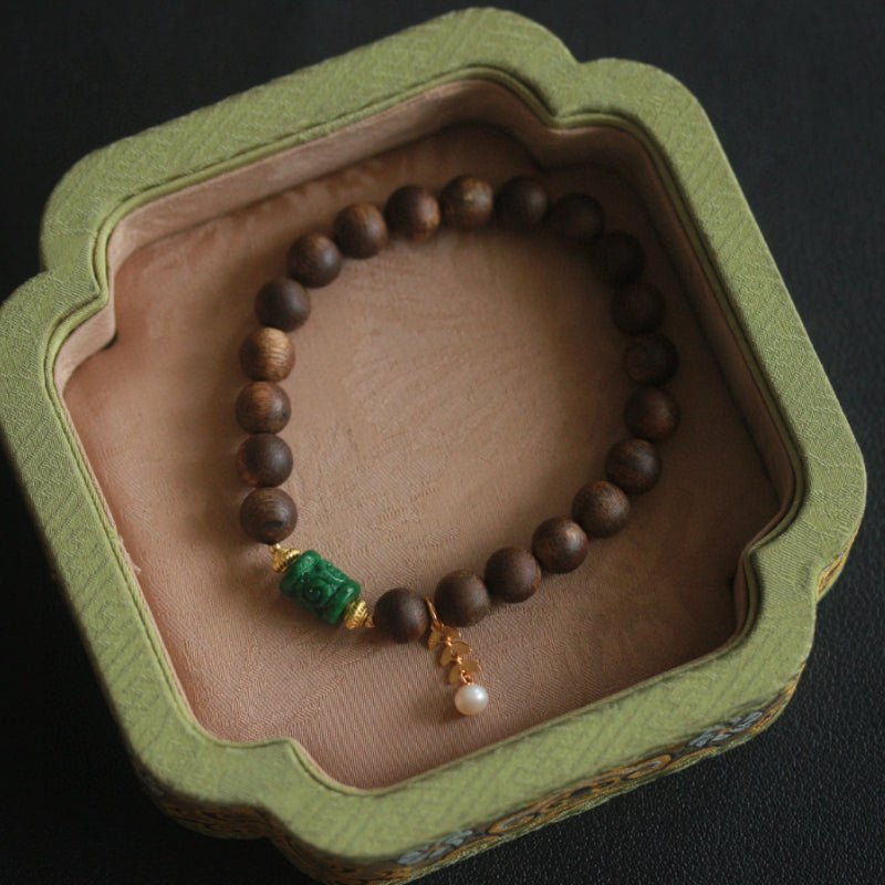 Natural Myanmar Jadeite and Kyara Agarwood Bracelet