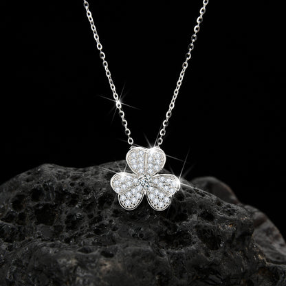 Lucky Clover Cubic Zirconia Necklace with Heart-Expecting Design - jewelryweilin