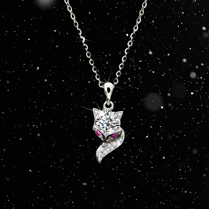 Hot girl design smart and calm fox pendant necklace - jewelryweilin