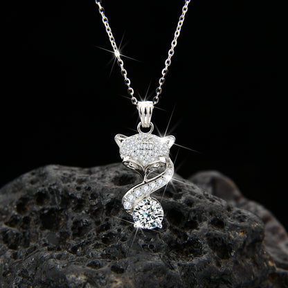 High-end design, smart and sexy fox pendant necklace - jewelryweilin