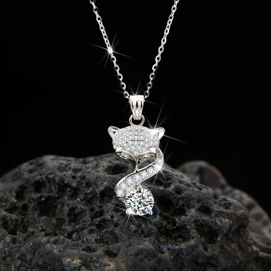 High-end design, smart and sexy fox pendant necklace - jewelryweilin