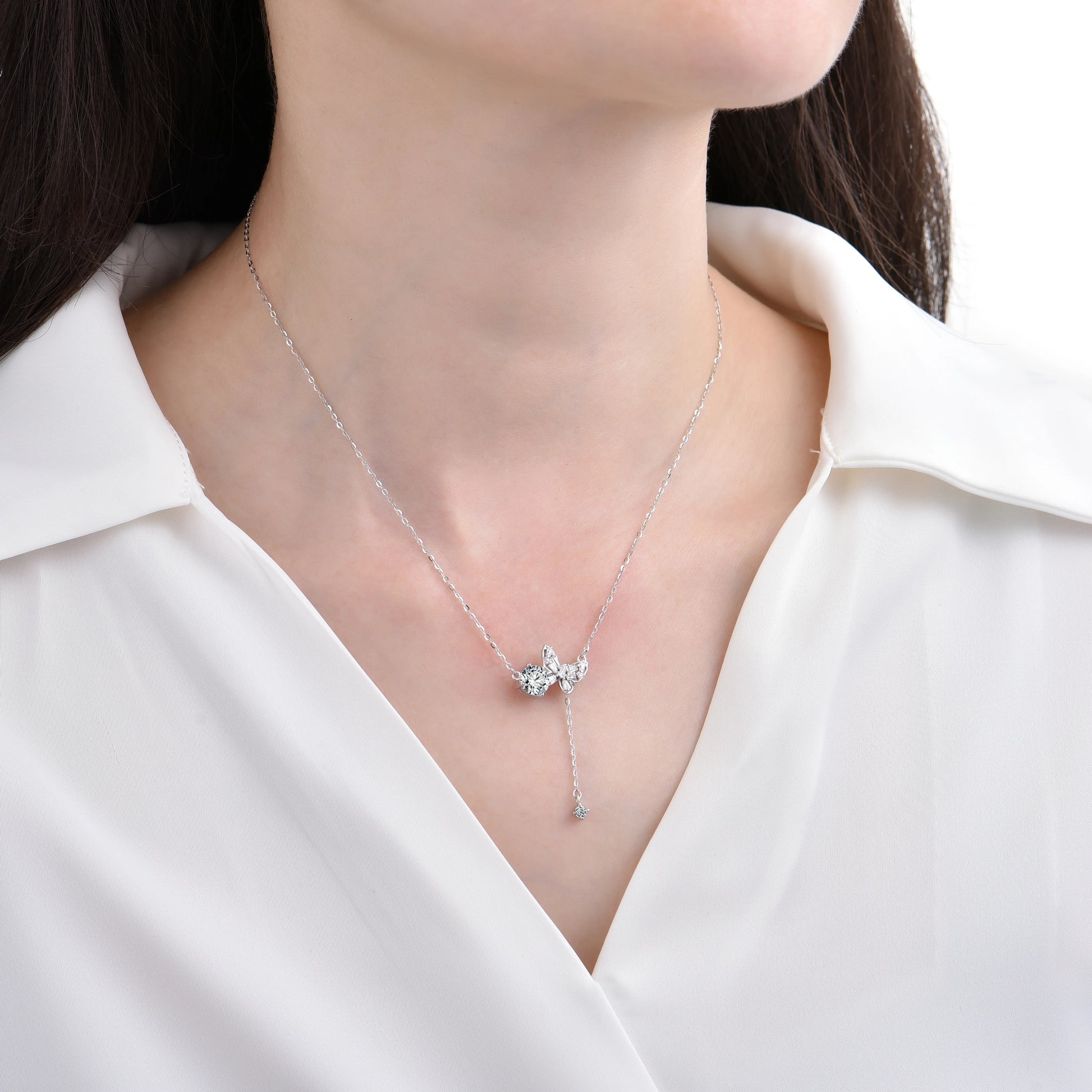 Exquisite zircon and gold-plated butterfly pendant necklace - jewelryweilin