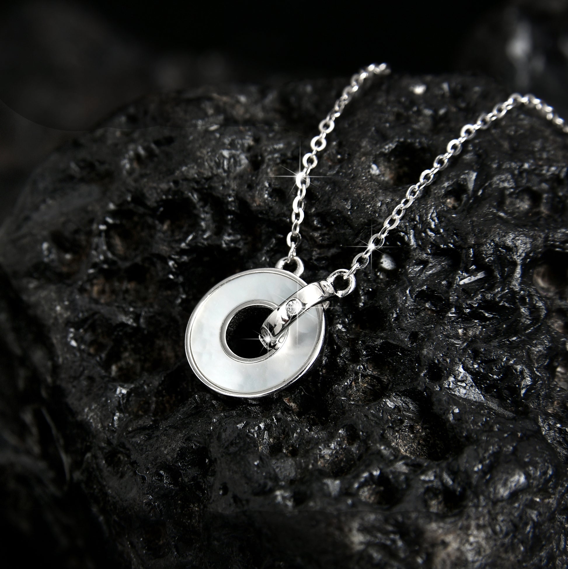 Chinese style copper coin pendant necklace that brings wealth and wealth - jewelryweilin