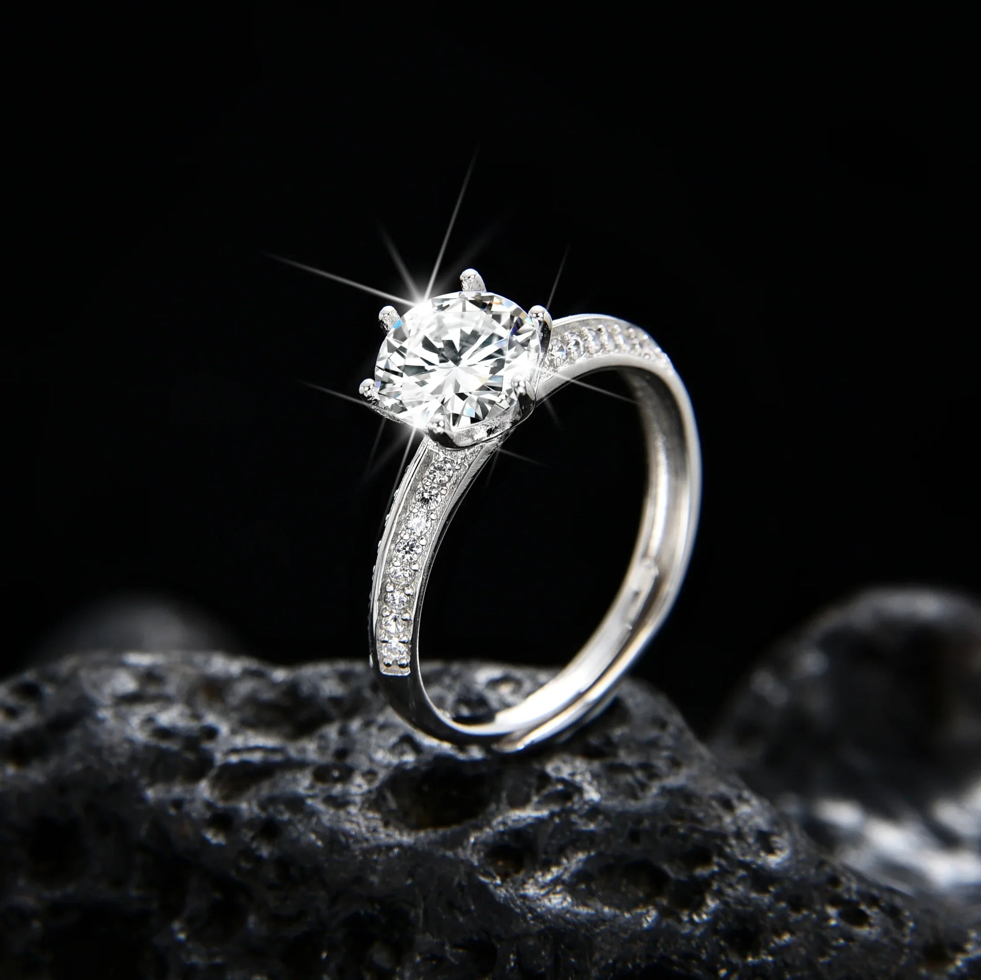 Luxury Half Wall Six Claw Zircon Ring - jewelryweilin