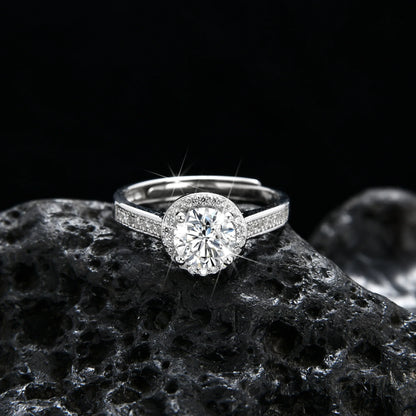 Half Wall Sparkling Cubic Zirconia Round Bezel Ring - jewelryweilin