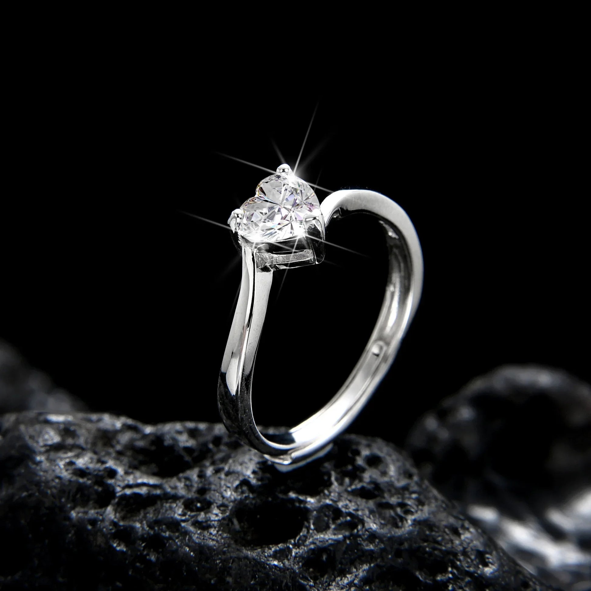 Elegant Heart Shape Cubic Zirconia Open Ring - jewelryweilin