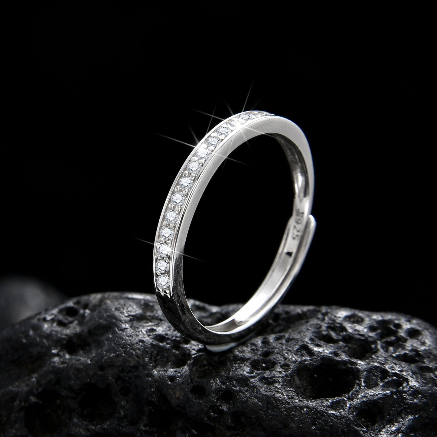 Simple high-end single-loop zircon ring - jewelryweilin
