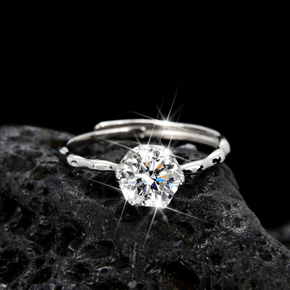 Wave-Shaped Sparkling Single Zirconia Ring - jewelryweilin