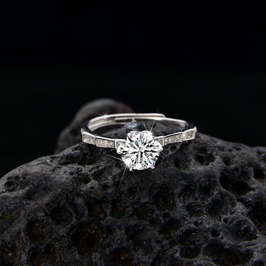 Petal-shaped zircon ring - jewelryweilin