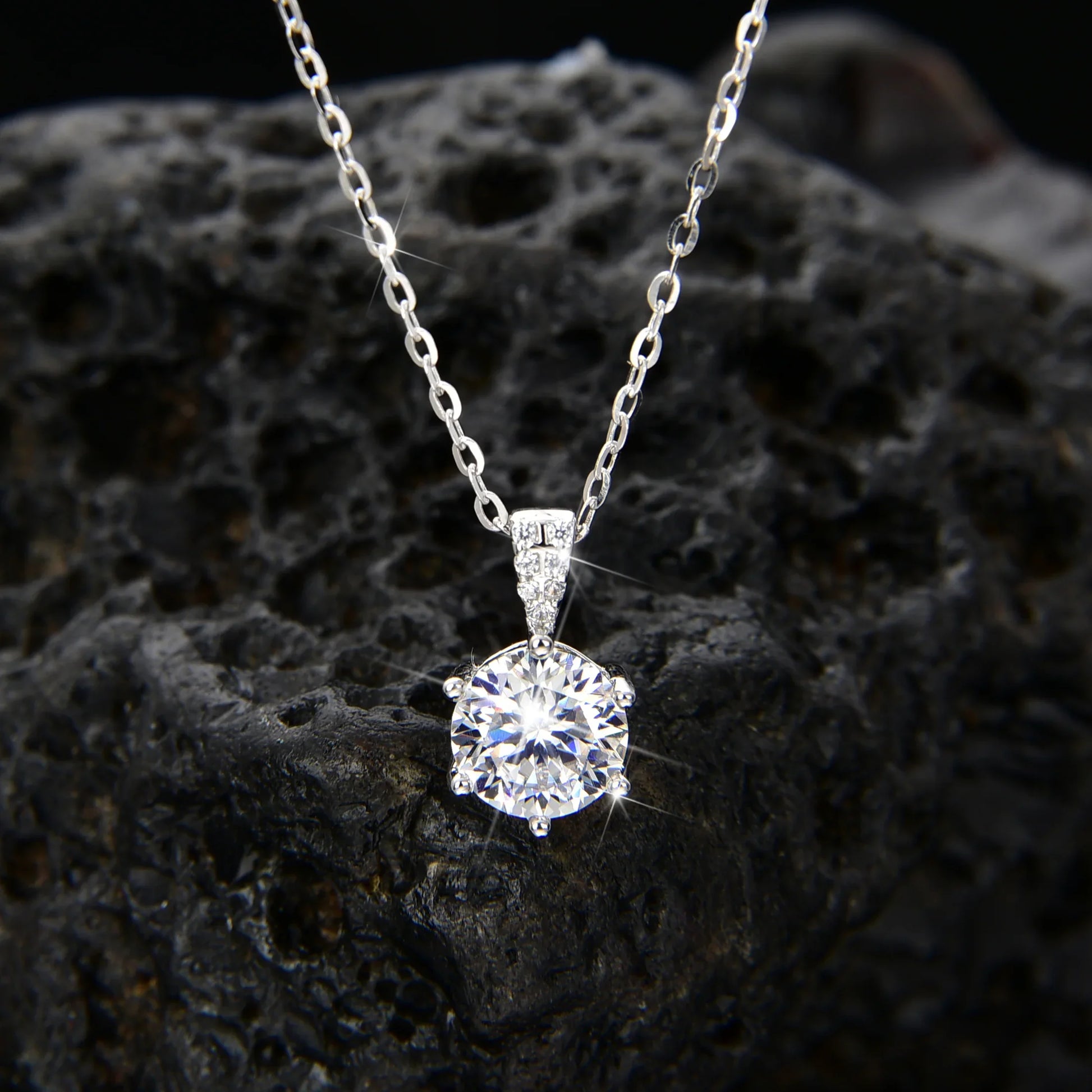 Noble single crystal pendant necklace - jewelryweilin