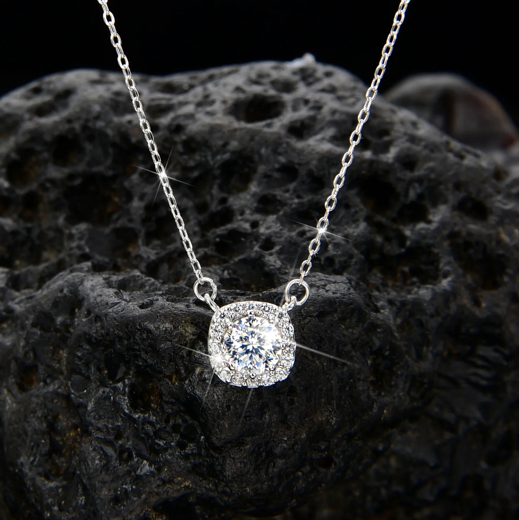 Elegant square zirconia pendant necklace - jewelryweilin