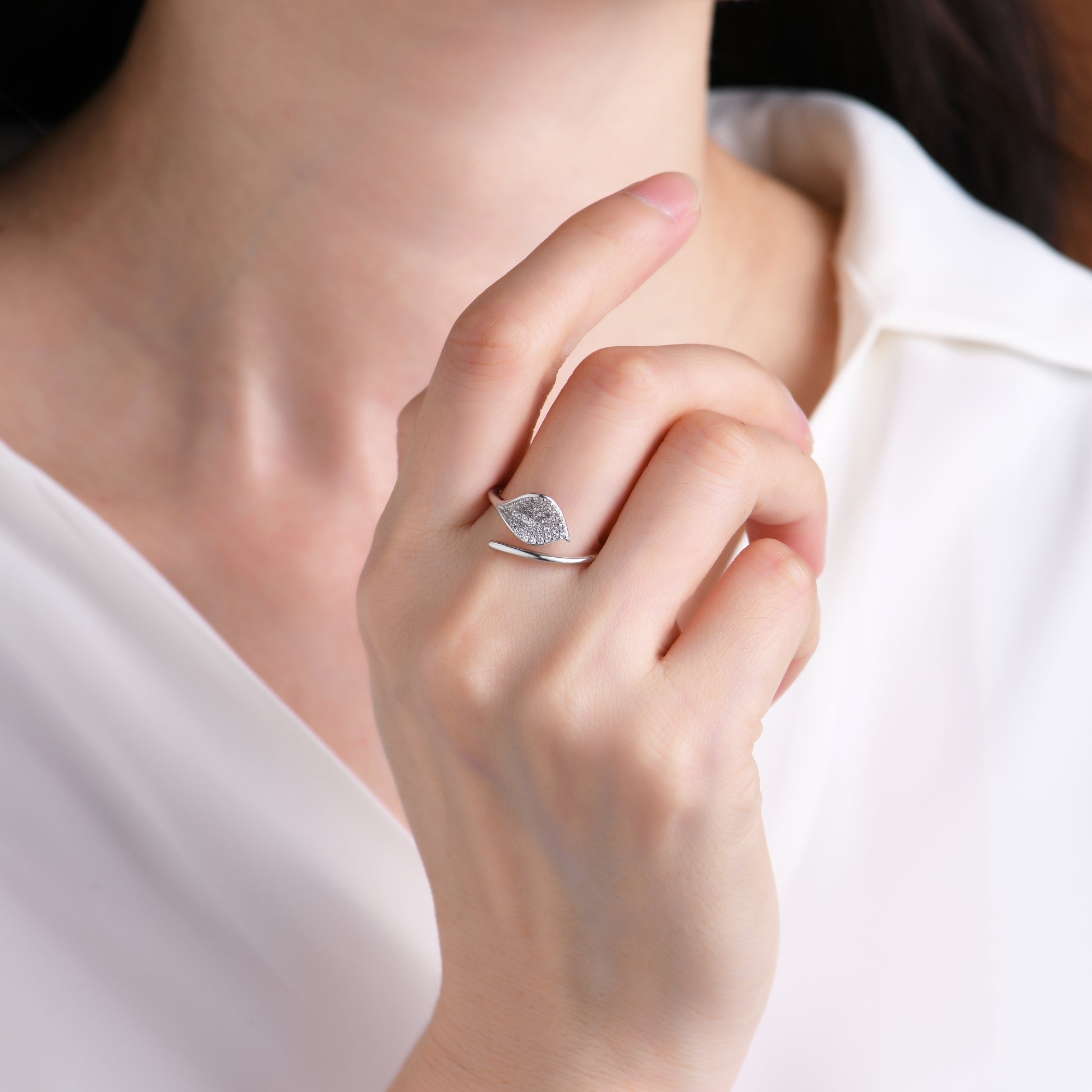 Leaf Cubic Zirconia Ring - jewelryweilin