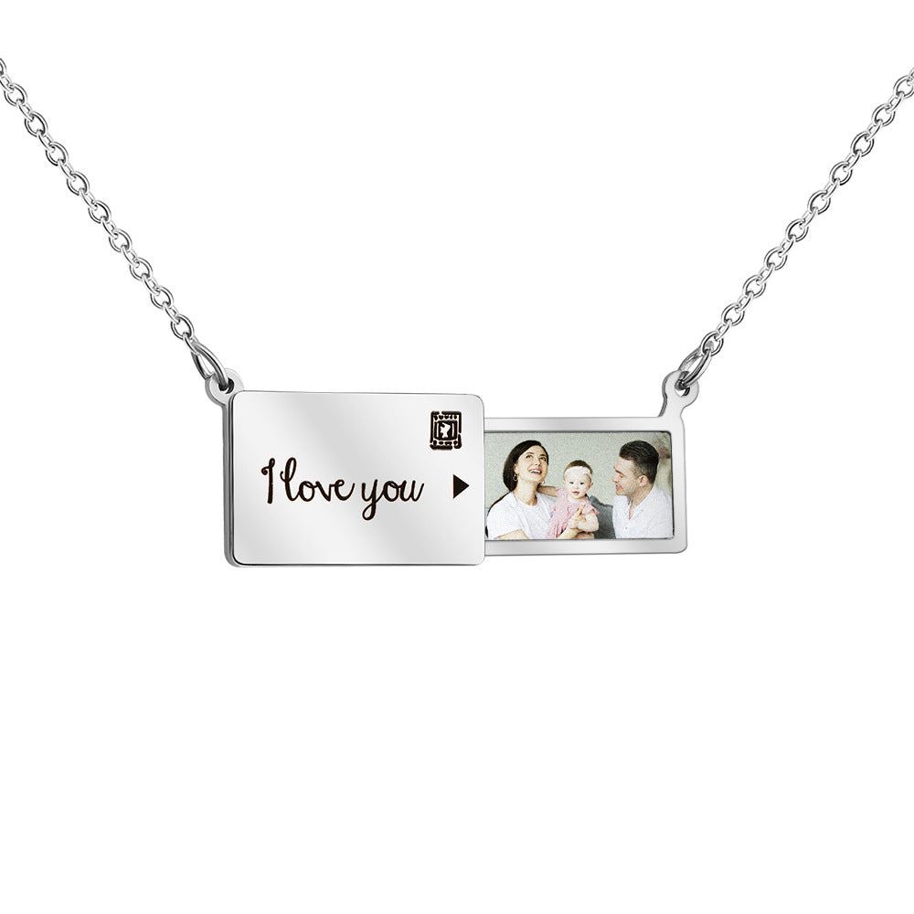 Custom pull-out photo pendant necklace