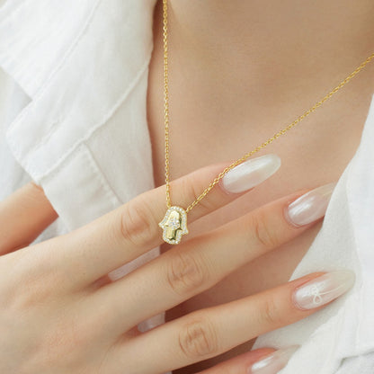 Fashion personality palm zircon necklace - jewelryweilin