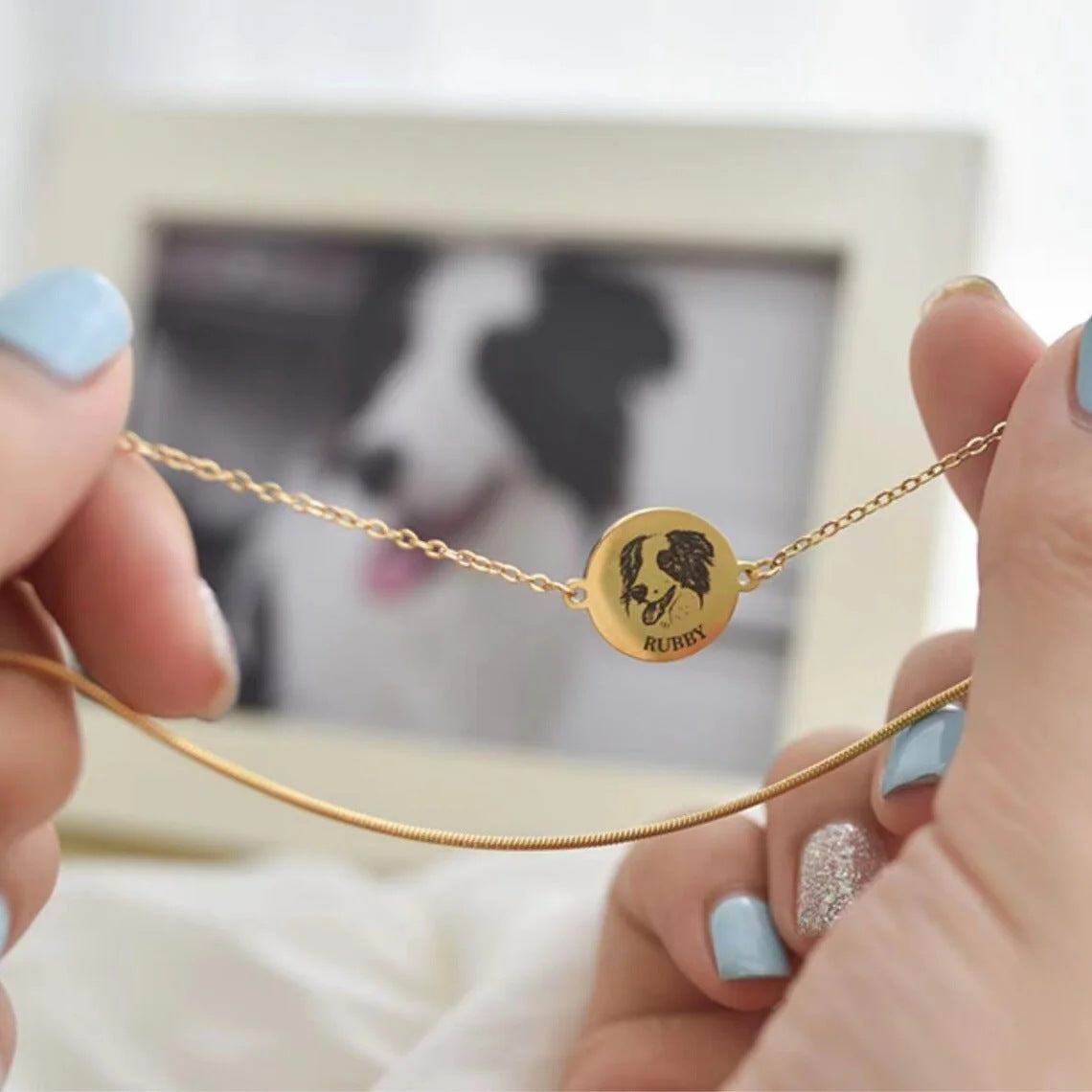 Pulsera de doble capa con retrato de mascota grabado 