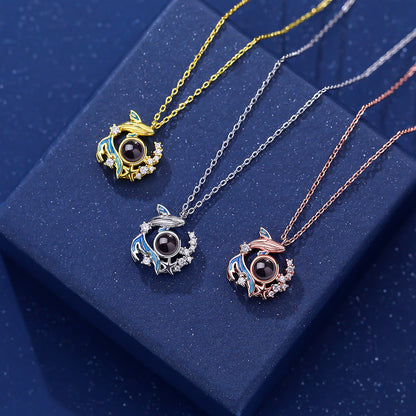 Photo projection whale floor necklace