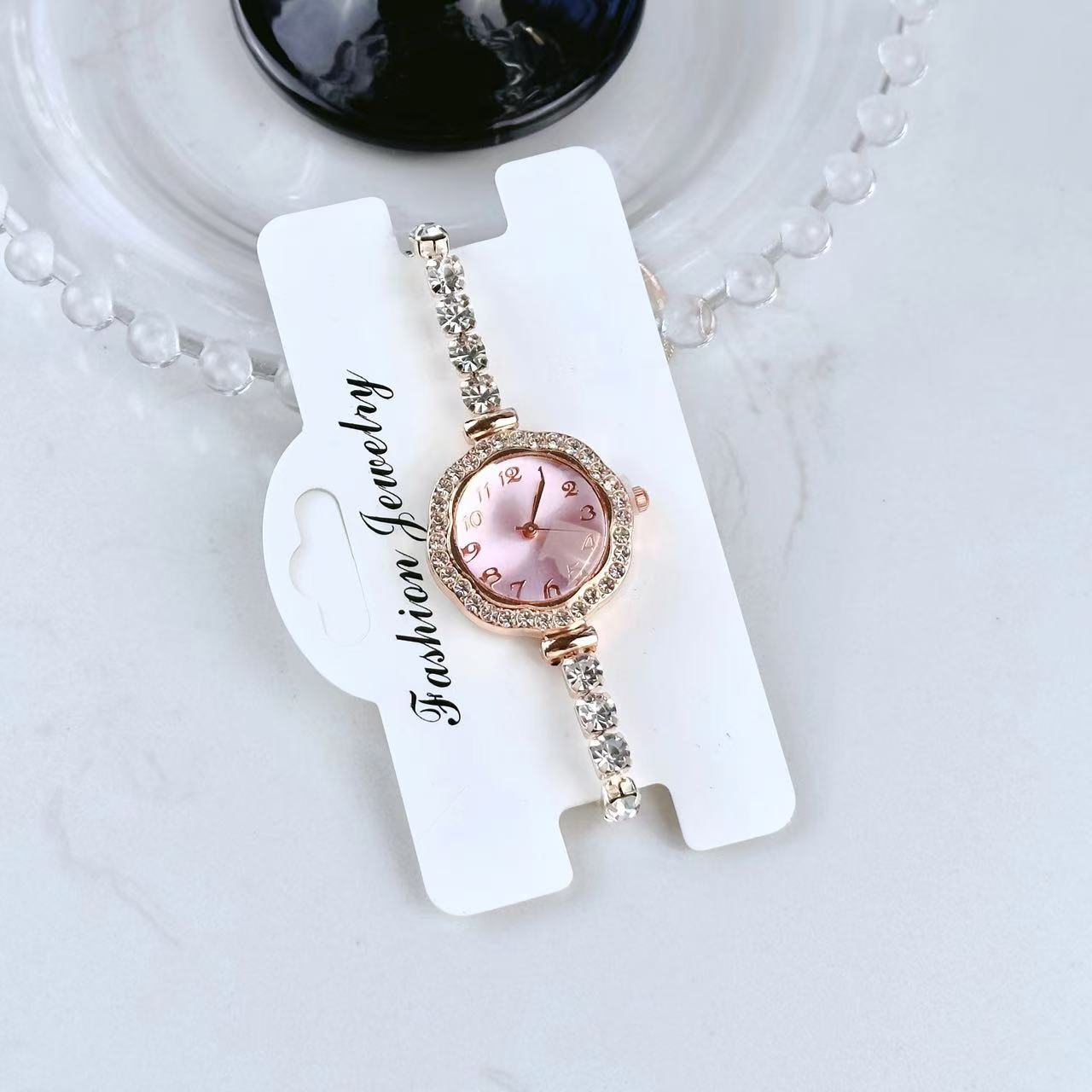 Luxury flower-shaped ladies watch
