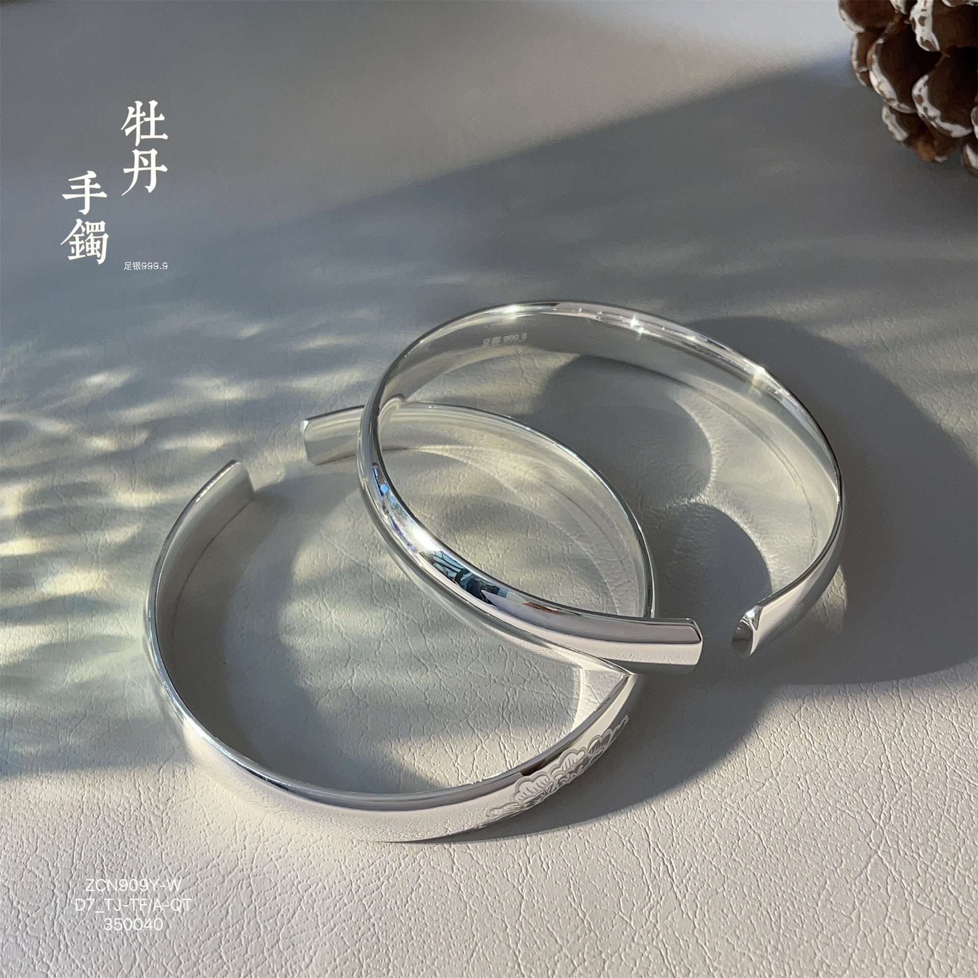 China Patterned solid sterling silver bracelet - jewelryweilin