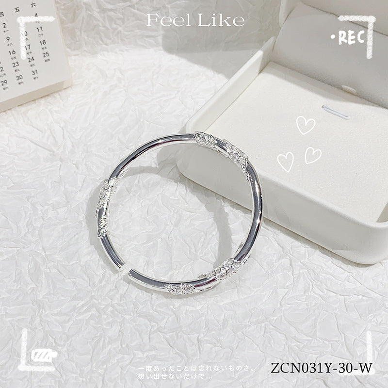 Fashionable flower sterling silver bracelet