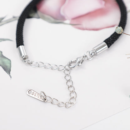 Pulsera circular trenzada con proyección de fotos