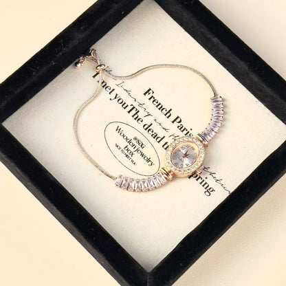 Luxury flower-shaped ladies watch