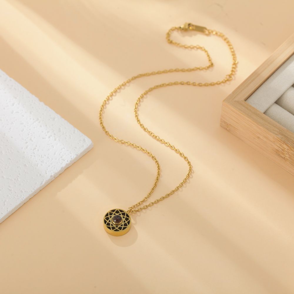 Projection photo couple necklace - personalized matching jewelry - WeiLin Jewelry
