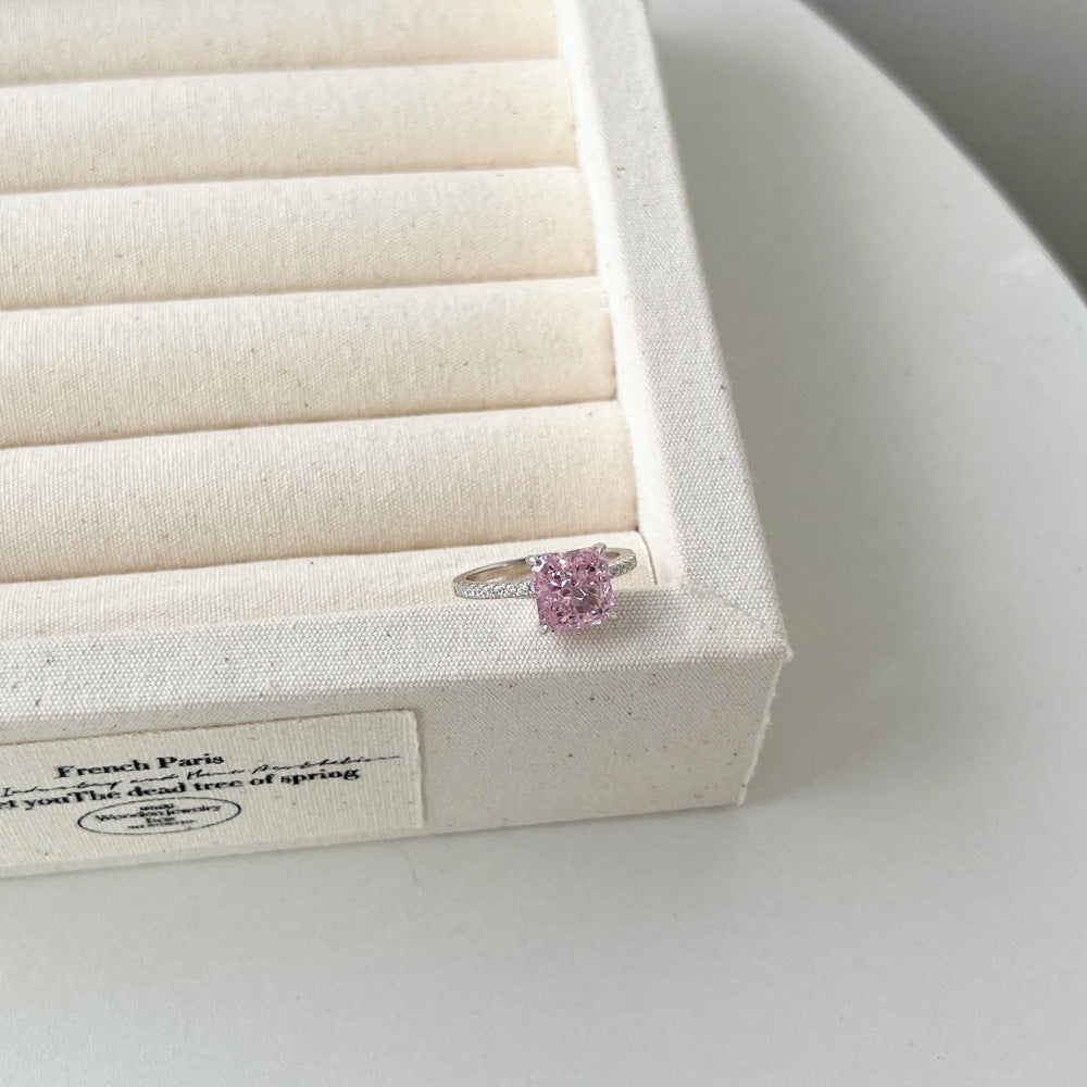 Classic and fashionable ice flower cut zircon ring - jewelryweilin