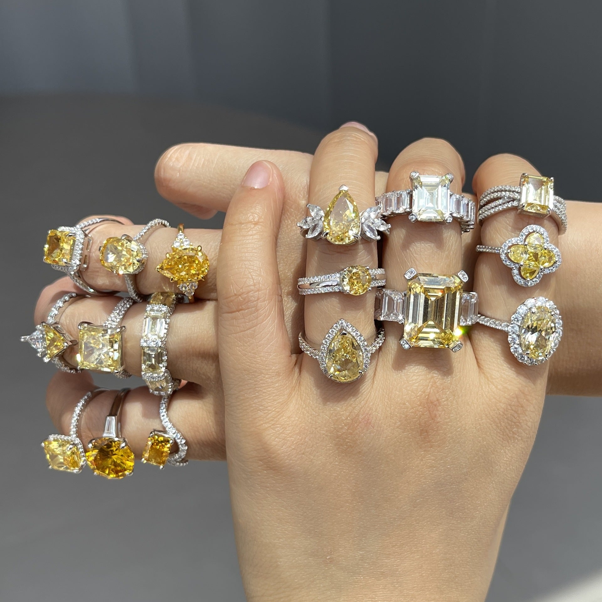 Classic noble shining ice flower cut high carbon diamond zircon ring - jewelryweilin