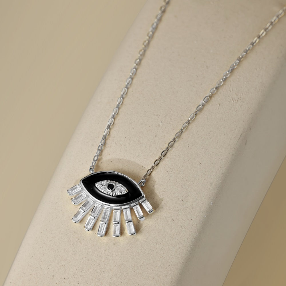 Fashionable and personalized devil eye necklace - jewelryweilin