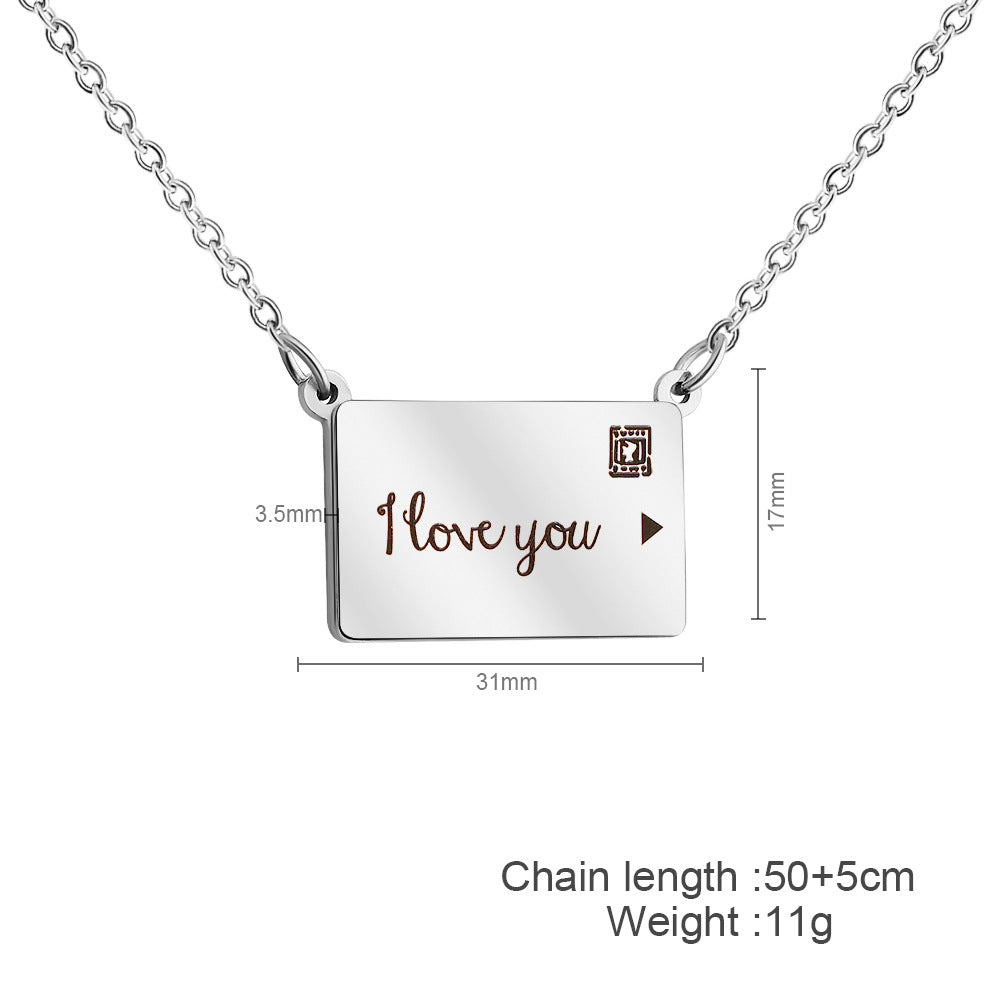 Custom pull-out photo pendant necklace