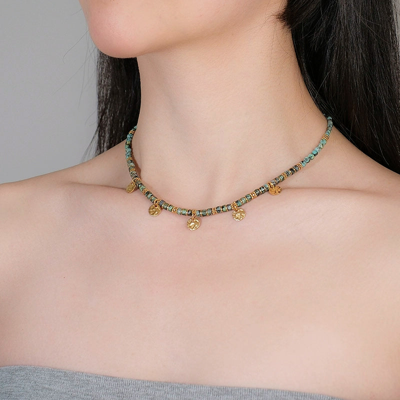 Ethnic-style green turquoise necklace