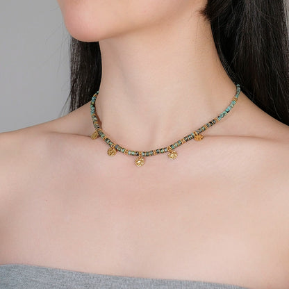 Ethnic-style green turquoise necklace