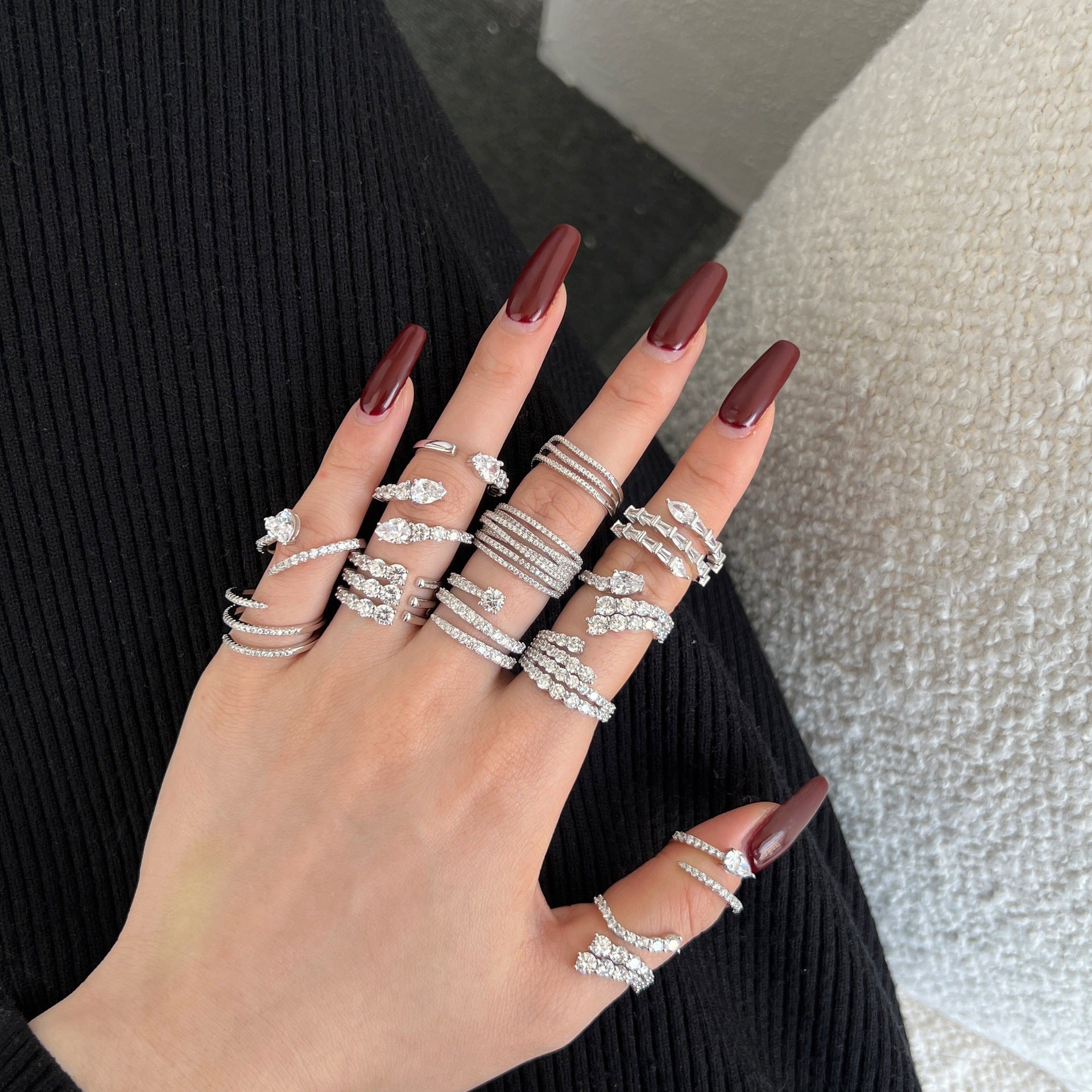 Fashionable and personalized spiral full diamond ring - jewelryweilin