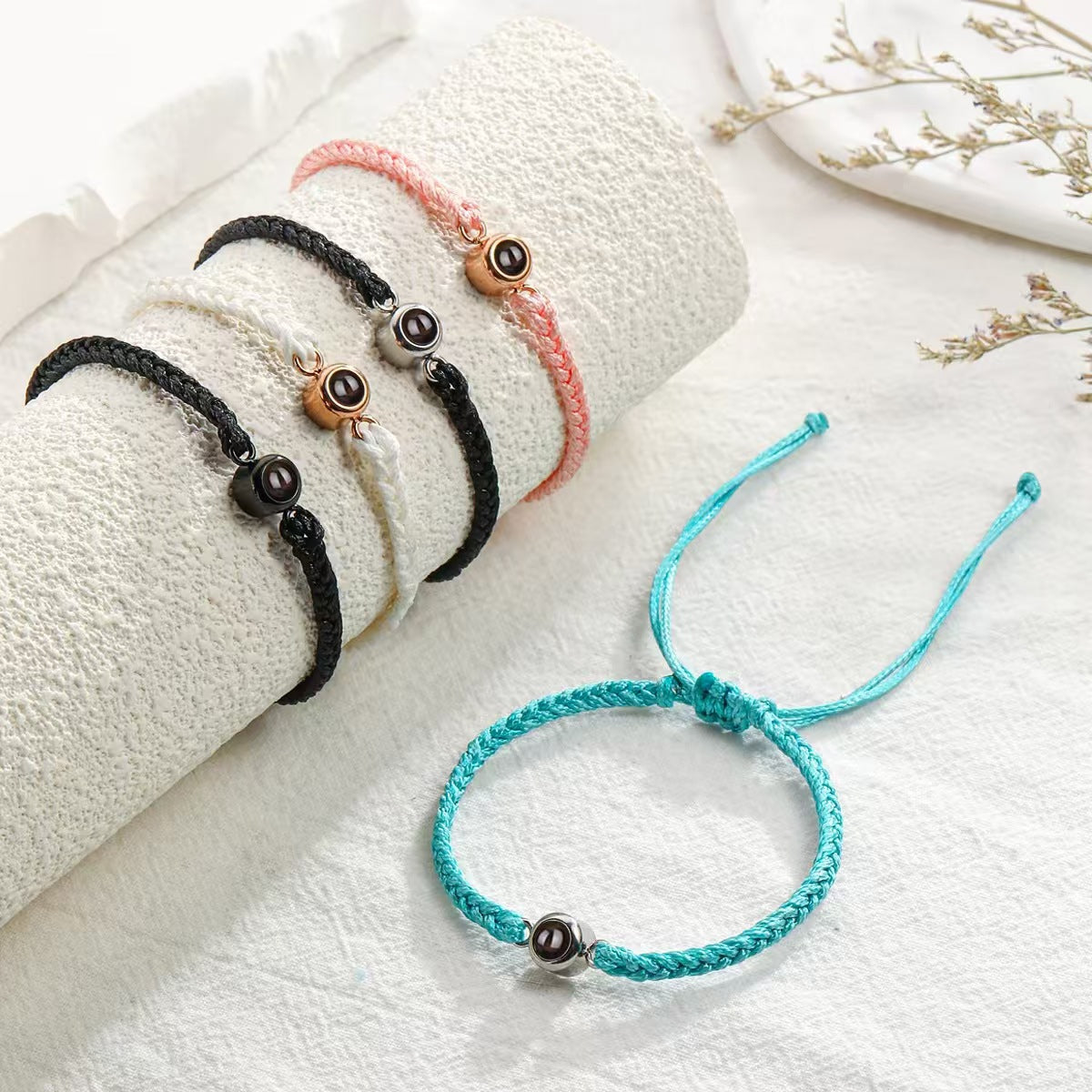 Photo projection hand-woven bracelet