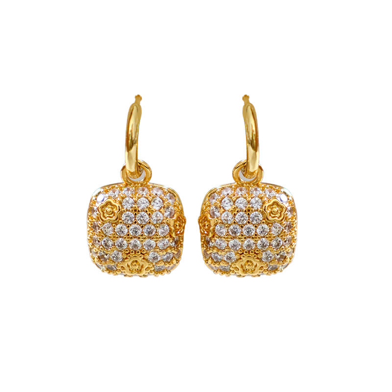 Simple high-grade zircon oil-drop pattern zircon earrings - jewelryweilin