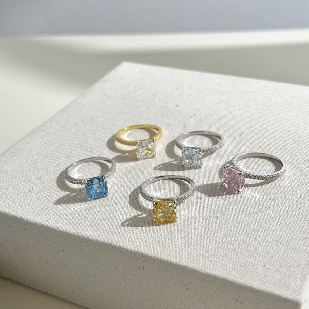 Classic and fashionable ice flower cut zircon ring - jewelryweilin