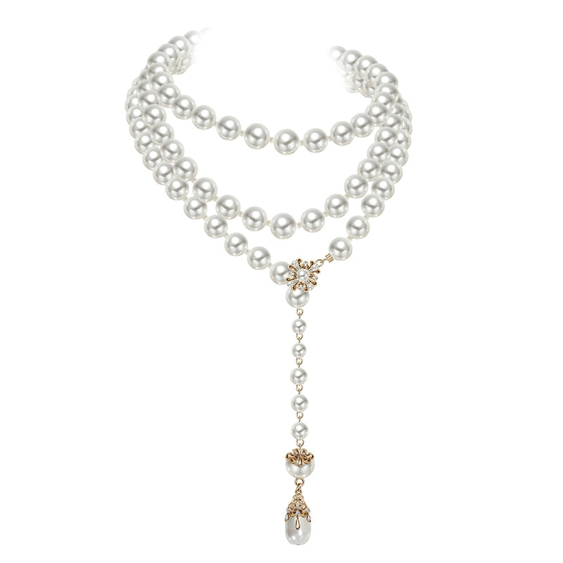 Long pearl necklace with multiple layers