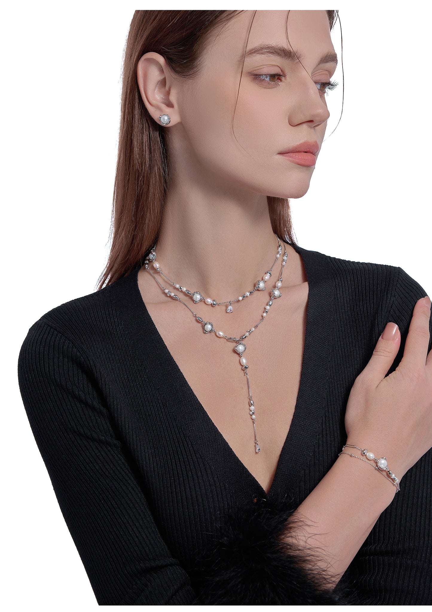 Freshwater pearl long pendant necklace