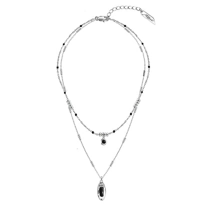 Black stone pendant bead necklace