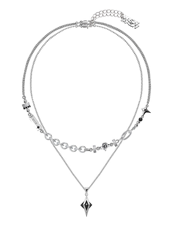 Star attraction star necklace