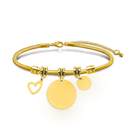 Pulsera con colgante de marca grabado con láser